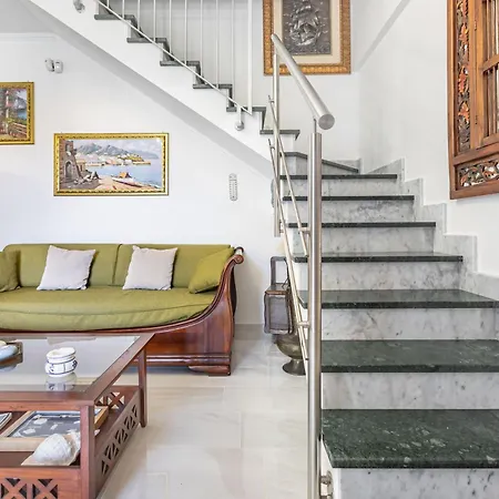 Stunning Paola With Swimming Pool & Terrace! *