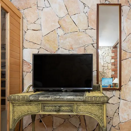 Stunning Paola With Swimming Pool & Terrace! Lägenhet