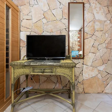 Stunning Paola With Swimming Pool & Terrace! *