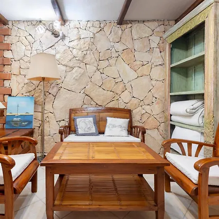 Stunning Paola With Swimming Pool & Terrace!